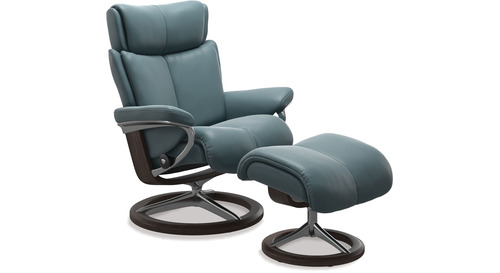 Stressless&reg; Magic Large Leather Recliner - Signature Base 